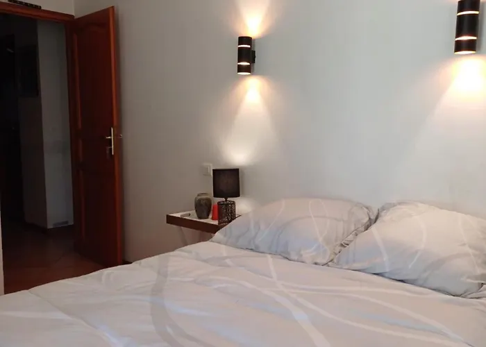 Azur Frühstückspension 3*